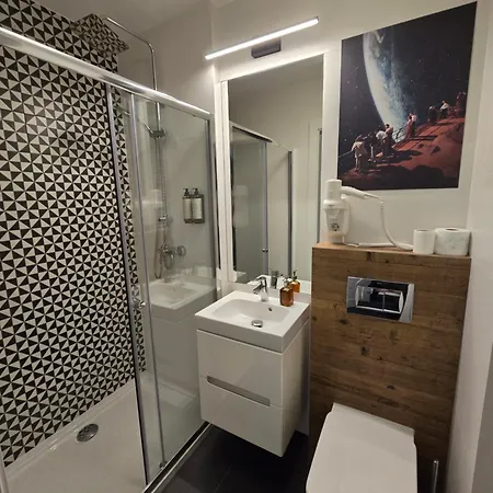 Hamba Cosmos- Self Check-in, 24h , Vat, Parking Apartment Warsaw
